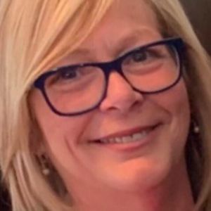 Meet your Posher, Suzanne